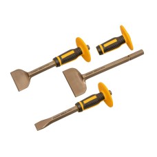 Roughneck Bolster & Chisel Set with Non-Slip Guards, 3 Piece ROU31933